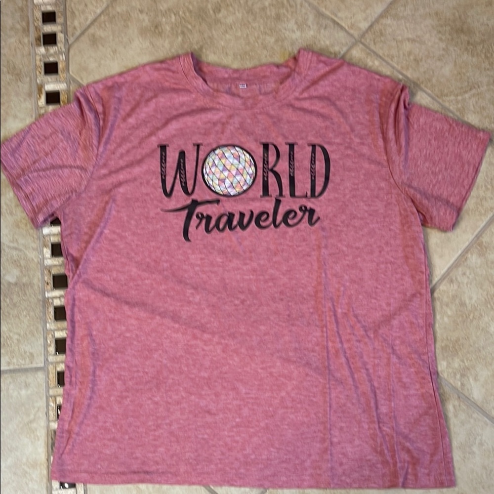 Disney EPCOT Short Sleeve Tee World Traveler 2Xl